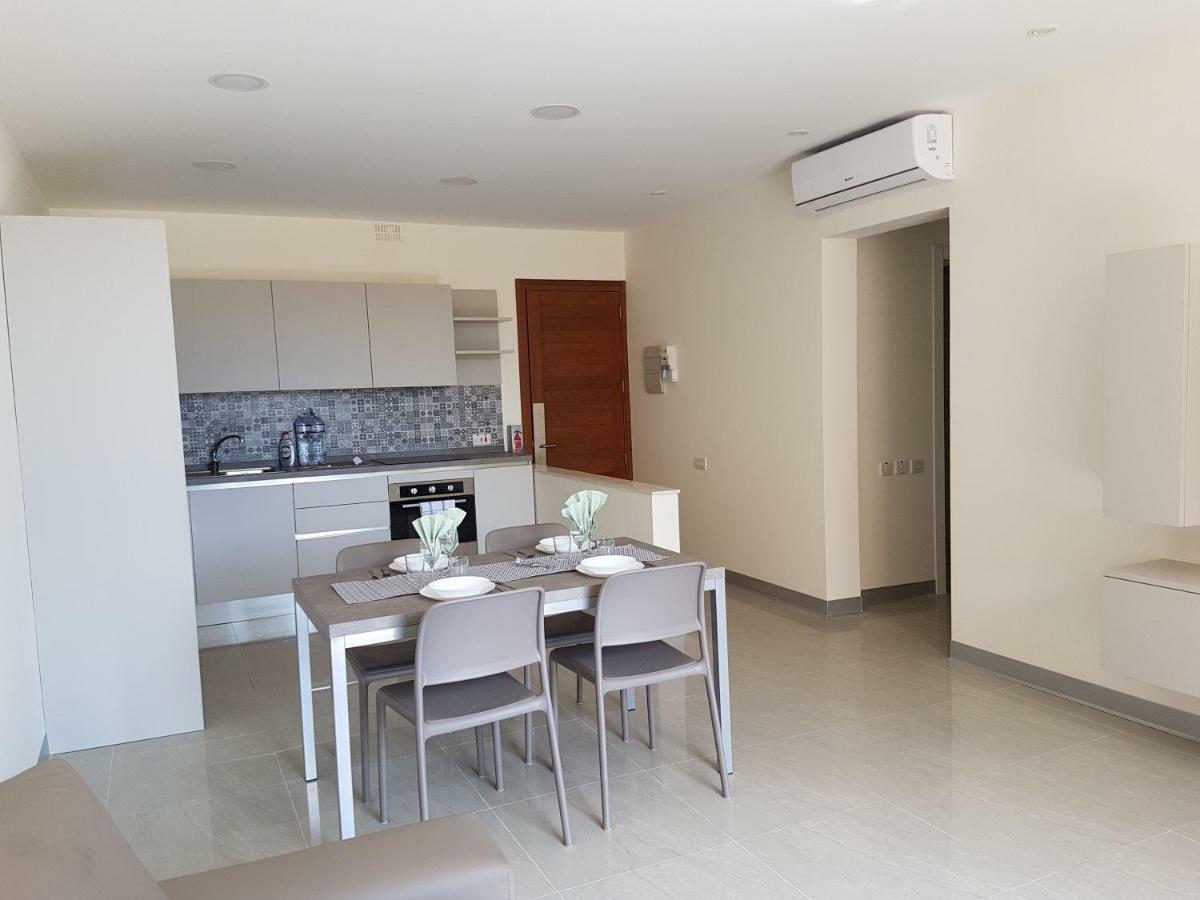 Fort Cambray Apartment With Spectacular Sea Views Mgarr ภายนอก รูปภาพ